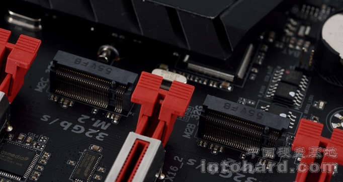 M.2、U.2、mSATA誰更好？SSD固態(tài)硬盤硬盤接口大掃盲